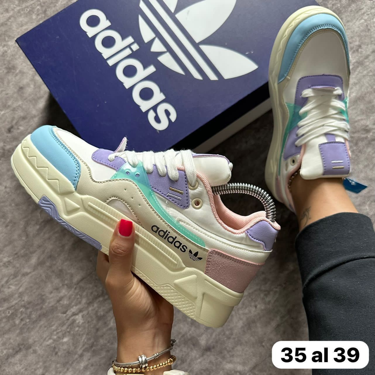 TENIS ADIDAS FASHON AM PARA DAMA